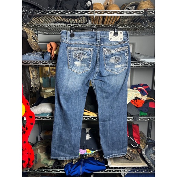 Miss Me Signature Crop Jeans Distressed Rhinestone Embellished Size 32 - Picture 3 of 5